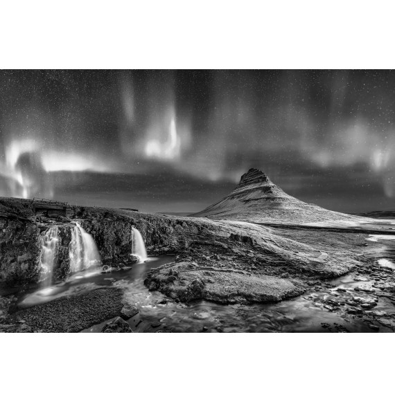 Polarlicht Aurora Borealis Nordlich auf Island . Fine Art Wandbild  Schwarz-Weiss. - Island